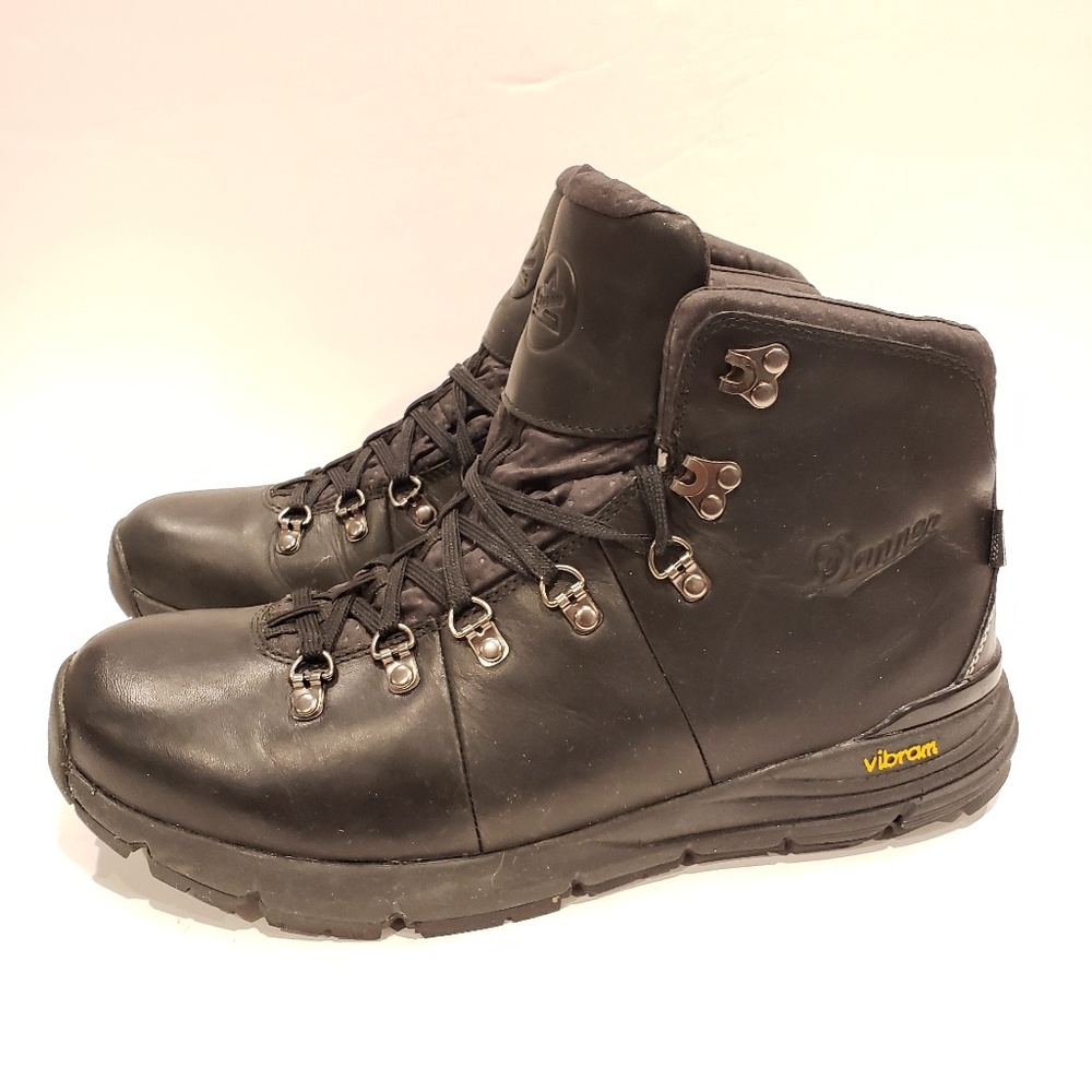 Danner Mountain 600 CARBON BLACK    size 11